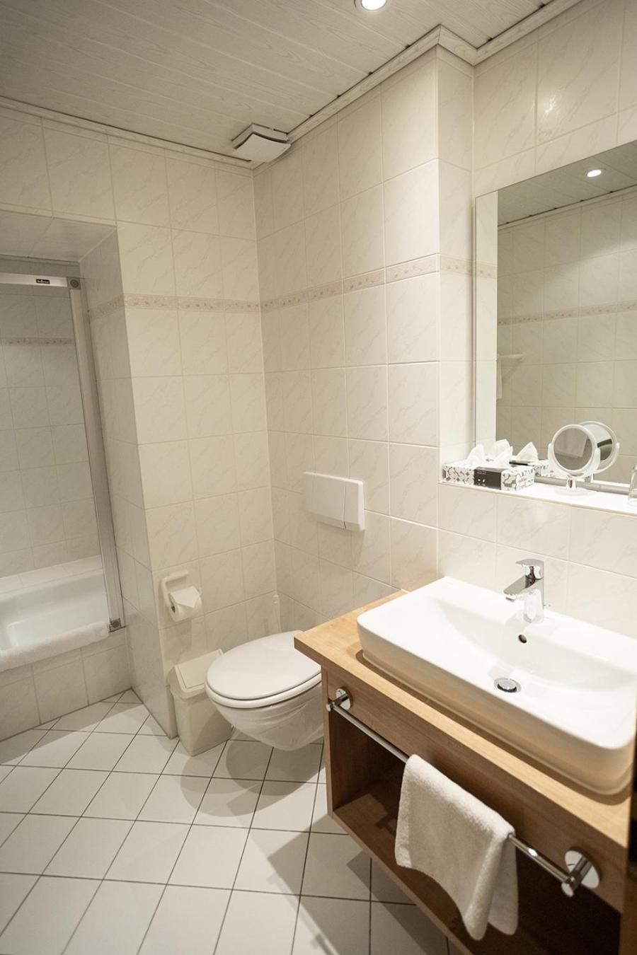 וילינגן Bio-Hotel Uplaender Hof מראה חיצוני תמונה